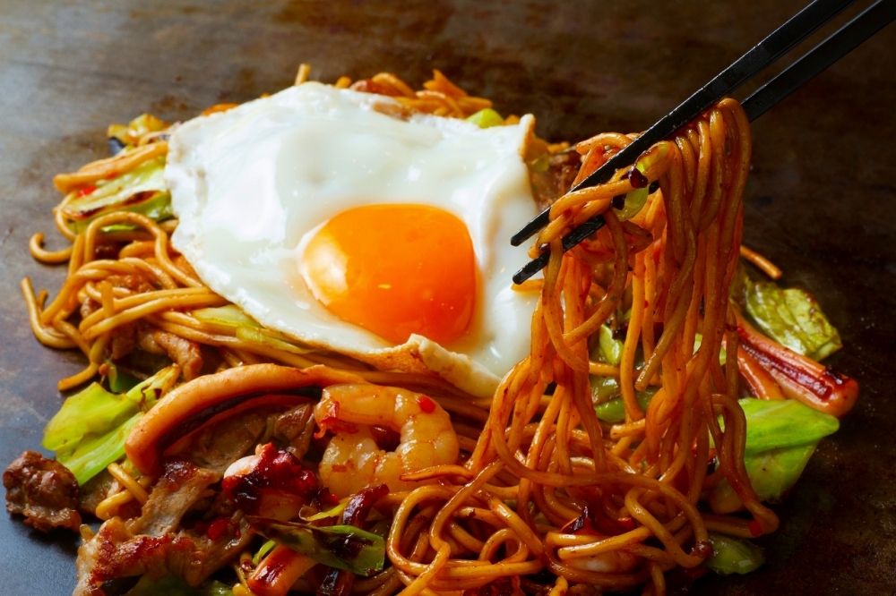 [Recrutamento de emprego a tempo parcial] Muito popular em Namba, Osaka! Vamos trabalhar na Okonomiyaki