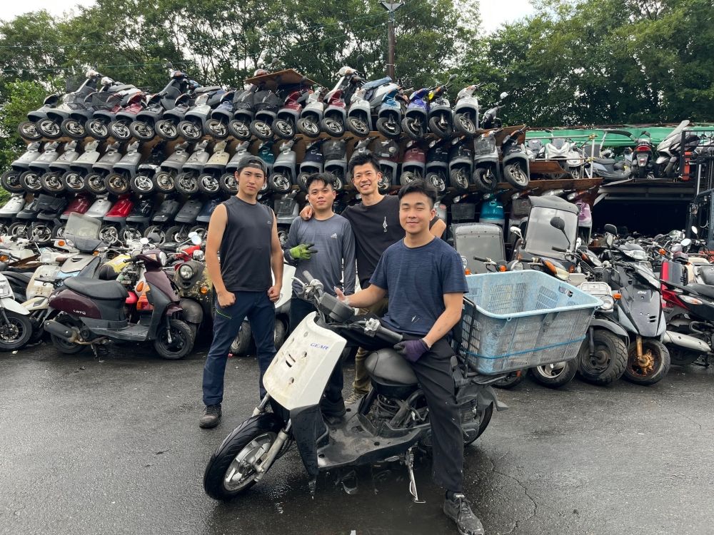 Recruiting people with driver's license [motorcycle repair staff] rent assistance available! Foreigners are active @Kyoto