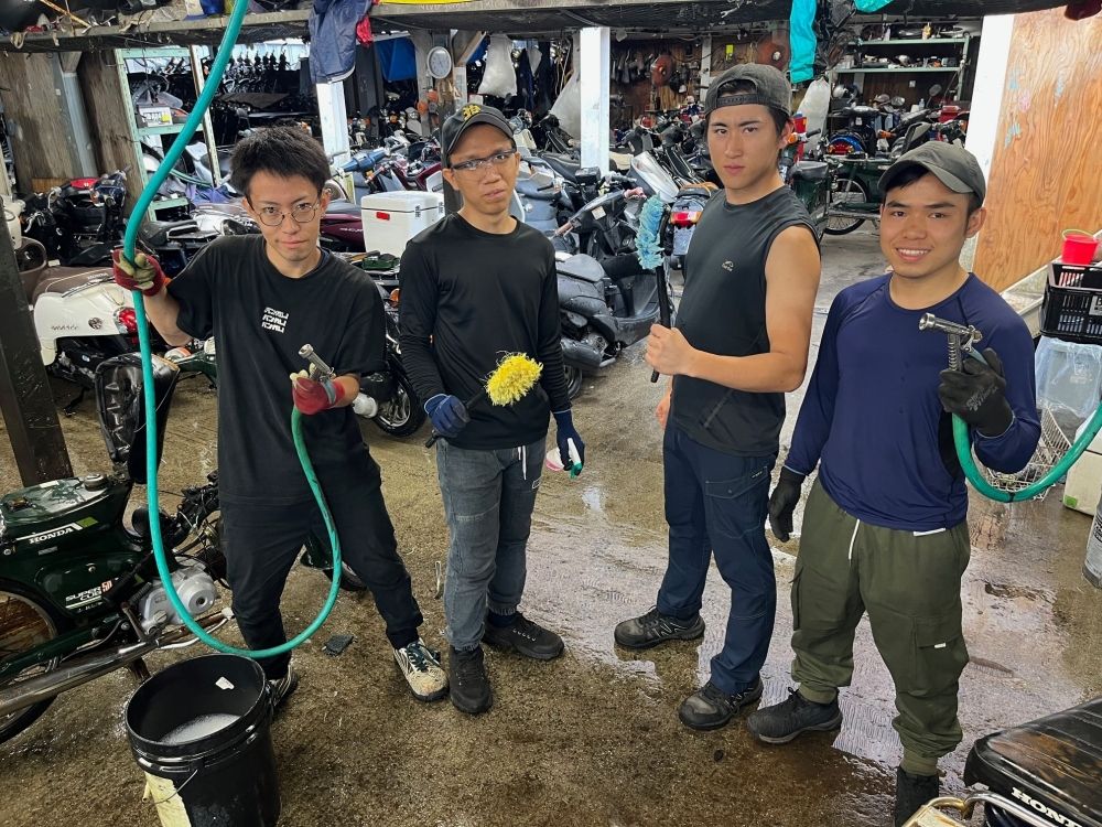 Recruiting people with driver's license [motorcycle repair staff] rent assistance available! Foreigners are active @Kyoto
