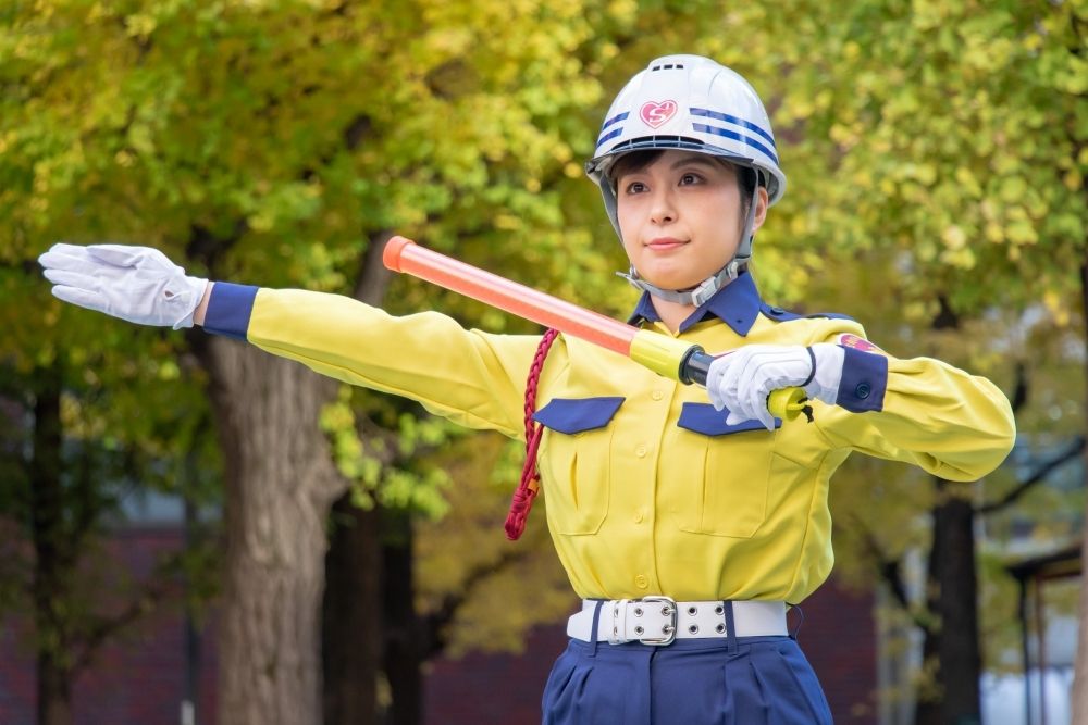 阿佐谷地区 [交通指导人员招聘] 没有经验OK；日薪11,500日元〜