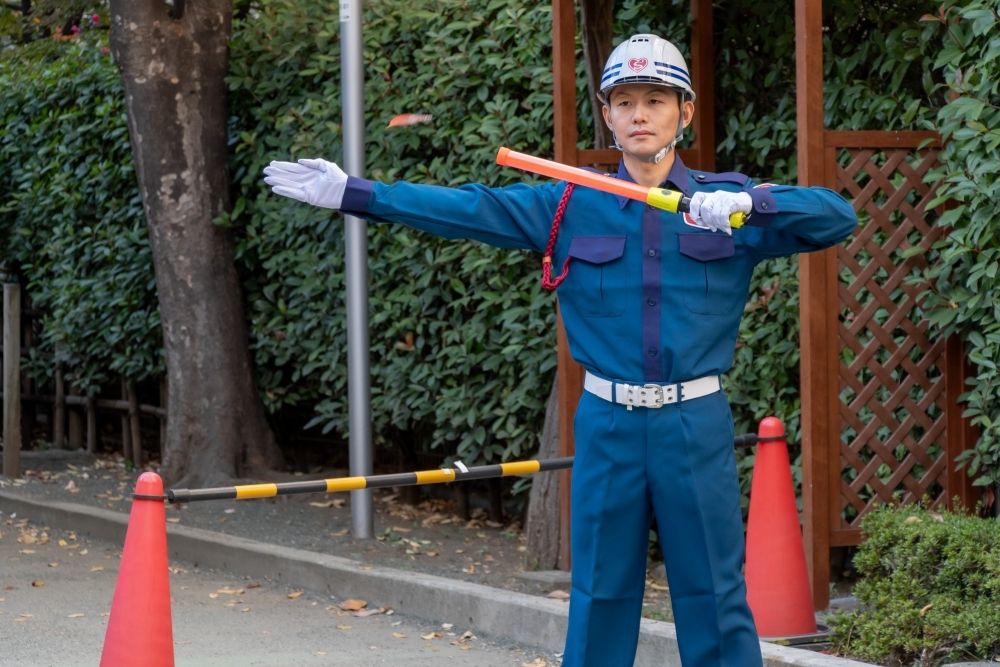 阿佐谷地区 [交通指导人员招聘] 没有经验OK；日薪11,500日元〜