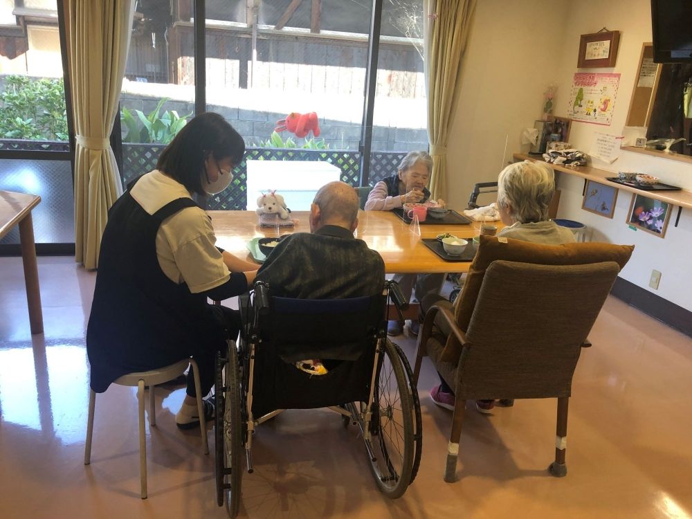 Tuyển nhân viên điều dưỡng [công việc bán thời gian] thiếu kinh nghiệm OK! Làm việc thời gian ngắn/làm việc gấp đôi OK!