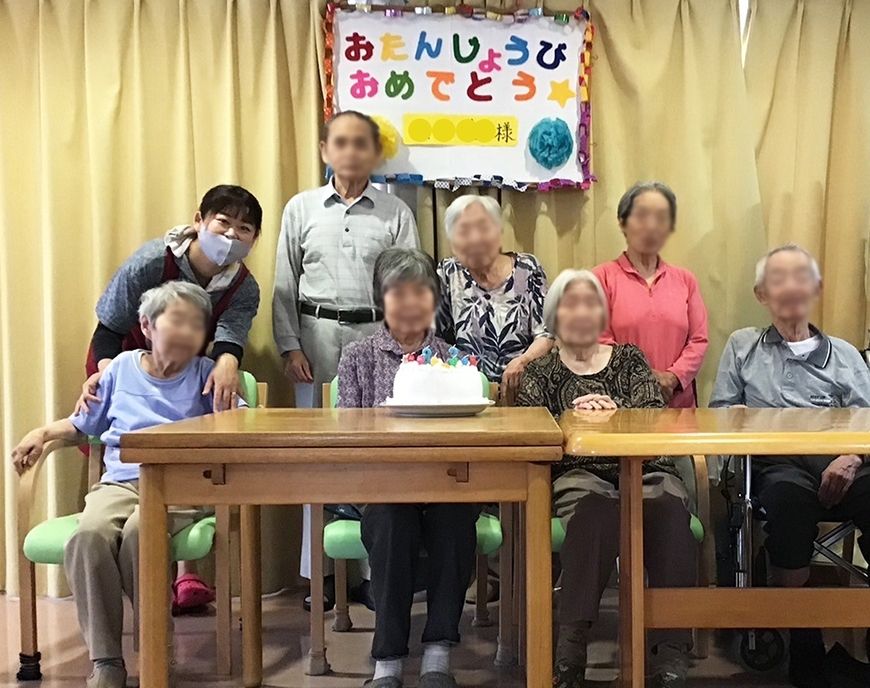 Tuyển nhân viên điều dưỡng [công việc bán thời gian] thiếu kinh nghiệm OK! Làm việc thời gian ngắn/làm việc gấp đôi OK!