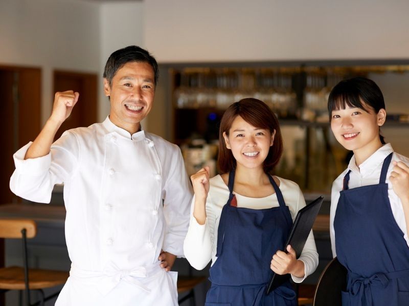 Let's work at a popular resort facility! Recruiting restaurant staff at multiple locations!