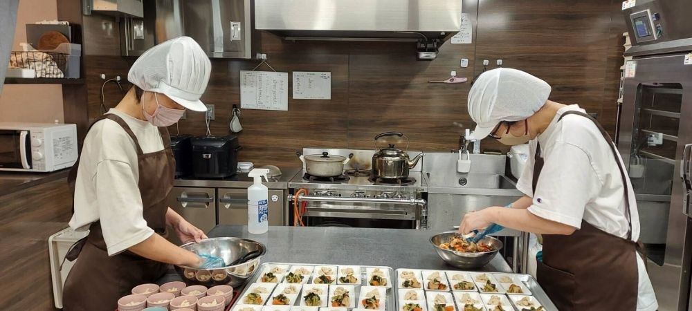 滋贺县的兼职工作 [餐饮/烹饪助理清晨工作人员] 一份支持该地区 “美味” 的工作