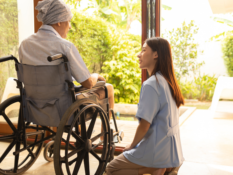 [Funabashi-shi, Chiba] Recrutamento de enfermagem/emprego de funcionários em tempo integral/suporte de qualificação/empregos a pé da estação/cidade