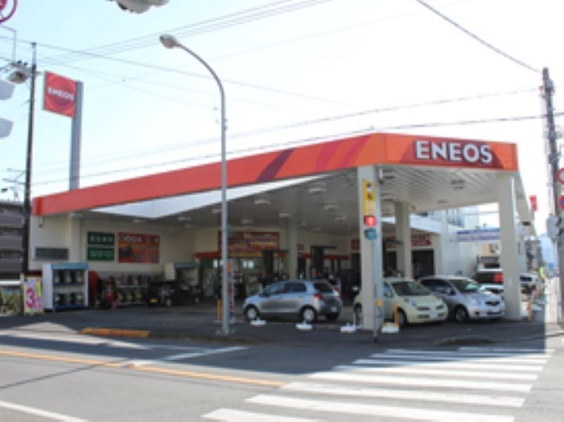 [Vamos trabalhar em um posto de gasolina] Estudantes internacionais estão bem/obtêm qualificações/gostam de trabalhar @下川原