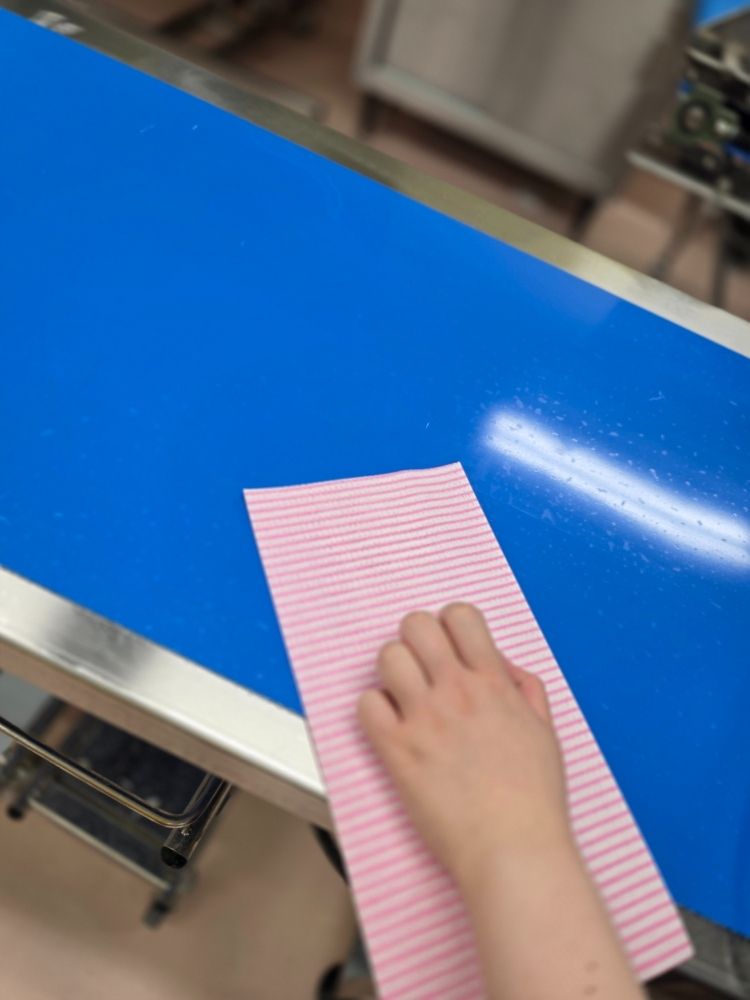 Công việc dễ nhớ, giờ làm việc ngắn ngày với ca đêm [nhân viên dọn dẹp nhà máy] Người Nhật mới bắt đầu OK