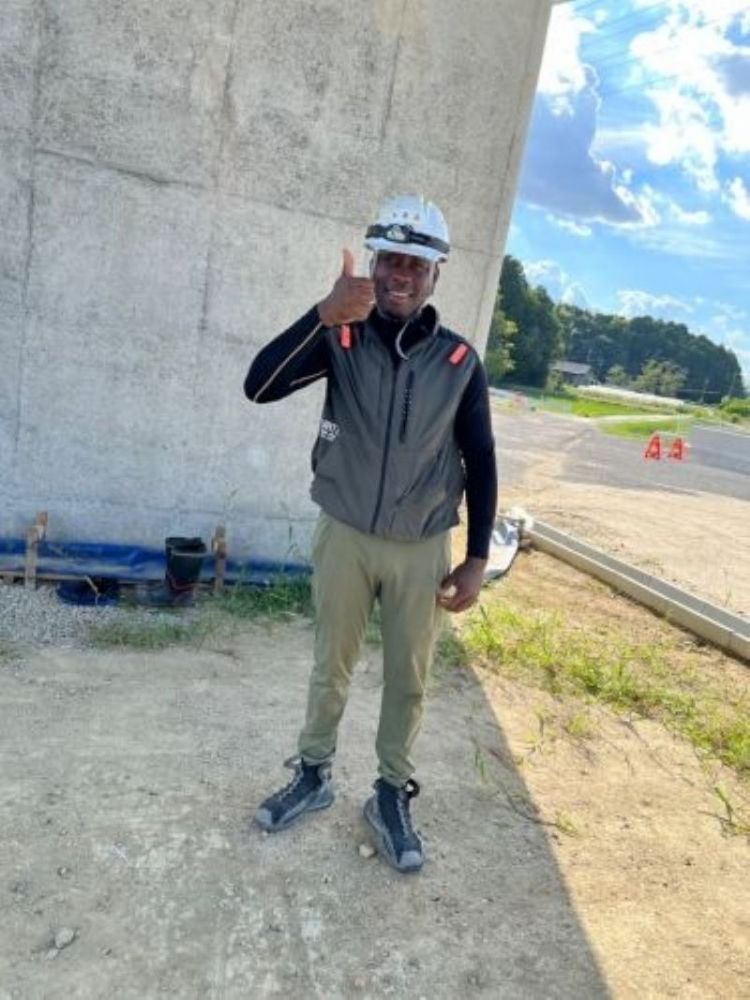 [Trabalhando na cidade de Osaka] Salário diário de 13.000 ienes! Não é necessário japonês! Empregos em canteiros de obras