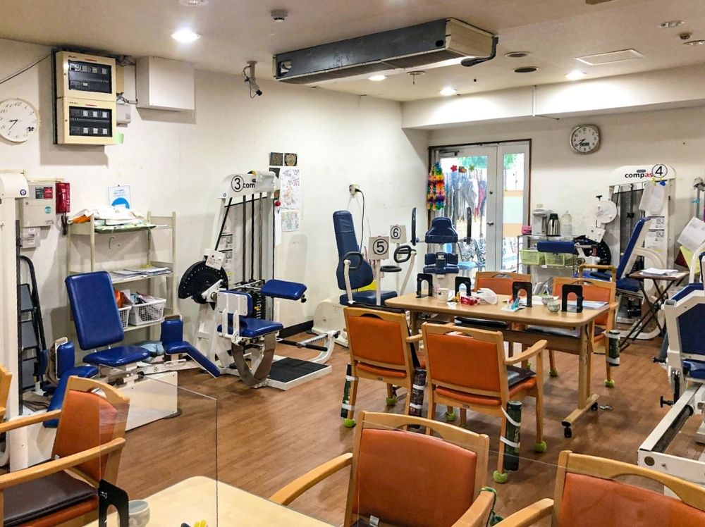 [Rừng miền Trung] Công việc lái xe/tài xế viện điều trình/người chưa có kinh nghiệm OK/OK từ 2 ngày một tuần