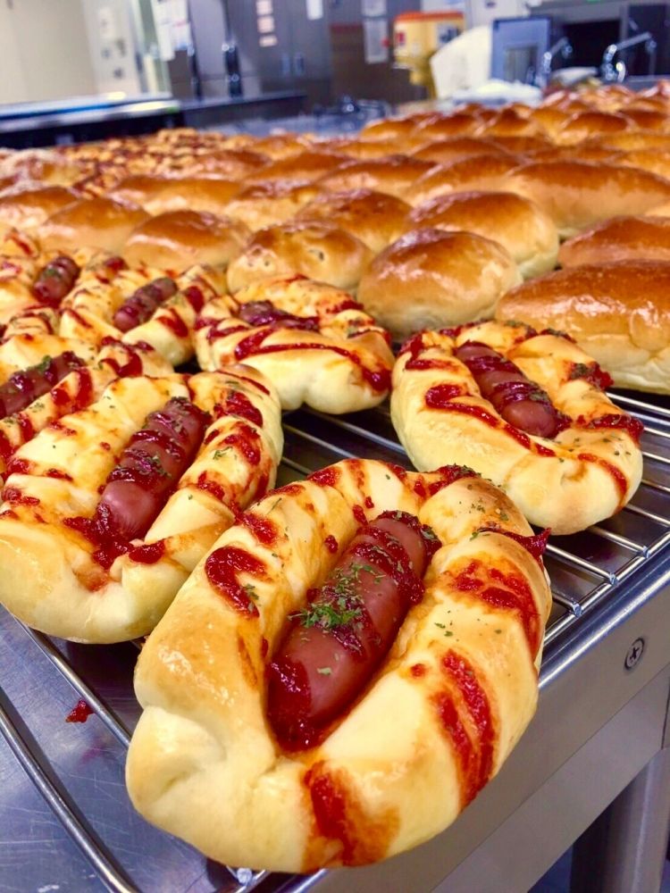 [Itami-shi, Hyogo] Trabalhe para tornar o pão/pessoas inexperientes bem/Os homens são ativos