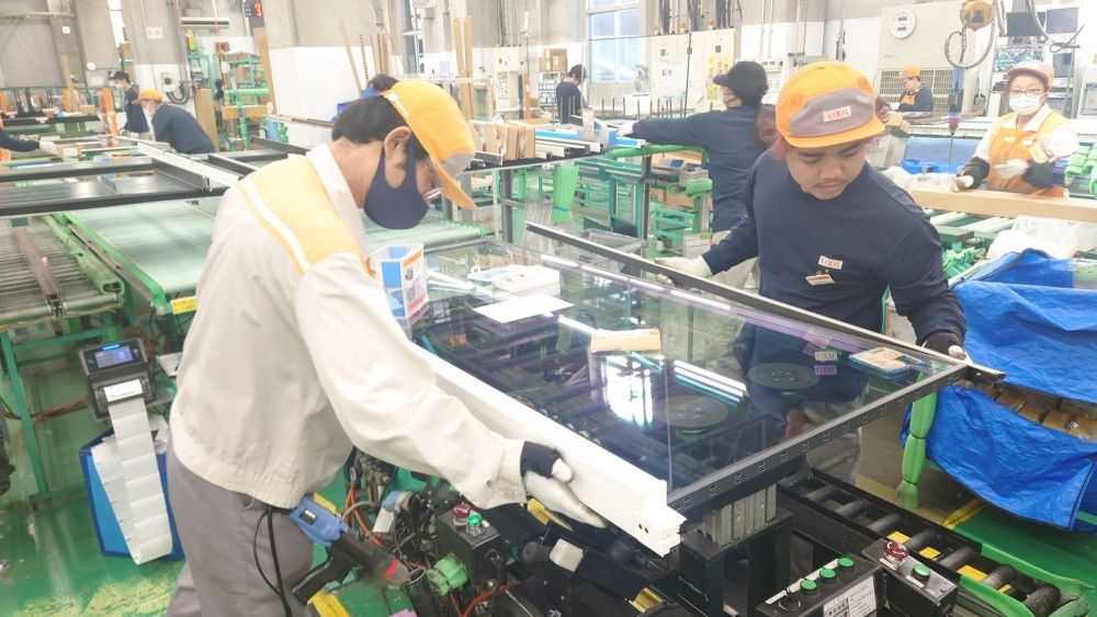 직원이 주거용 섀시를 쉽게 조립/해체할 수 있습니다.