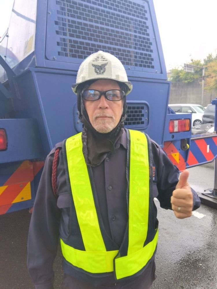 Primeira vez OK, iniciantes japoneses dão as boas-vindas à equipe de orientação de trânsito [trabalhando na província de Kanagawa]