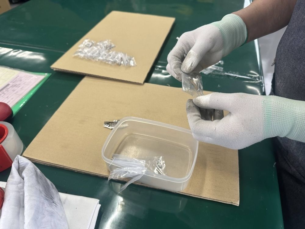 [Trabalho de meio período] Equipe de manufatura, expedição e embalagem, funcionário recrutado/salário por hora de 1.061 ienes ~