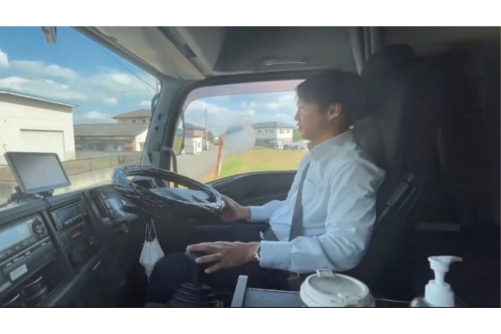 高月給【2tドライバースタッフ】準中型免許持っている方歓迎/安定した仕事＠宇都宮