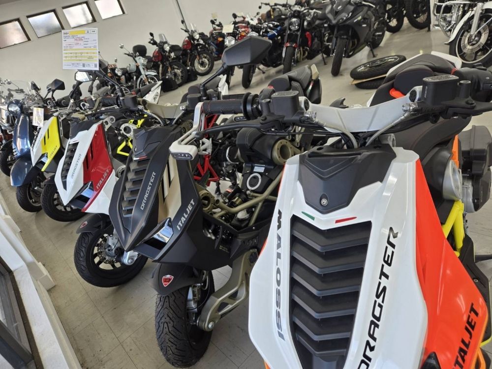 【未経験OK/ボーナスあり/昇給あり】バイク整備のお仕事です