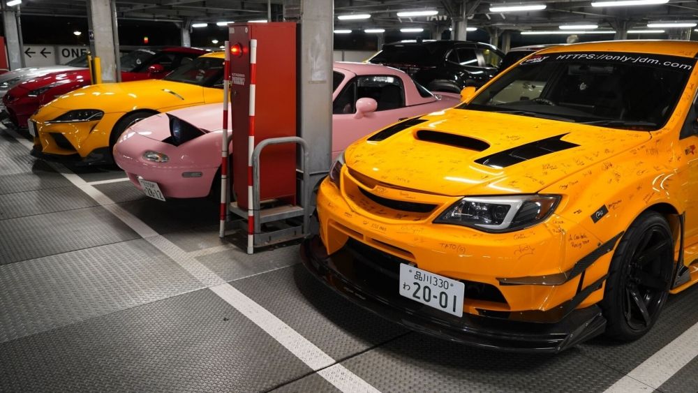 【社用車通勤OK】【高時給】JDMレンタカー店舗スタッフ（店長候補）