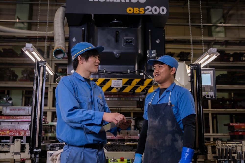 【Visto Técnico OK】Alto bônus & auxílio moradia｜Experiência em CNC