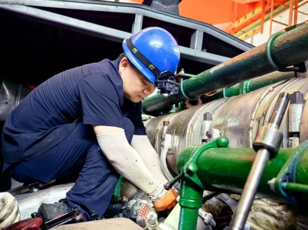 [Alta taxa horária] Máquinas de desmontagem, limpeza e montagem