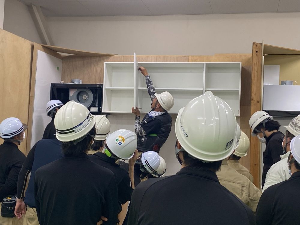[Tóquio] Empregos para instalar banheiros e cozinhas/OK inexperiente/Pessoas que desejam se tornar funcionários em tempo integral no futuro