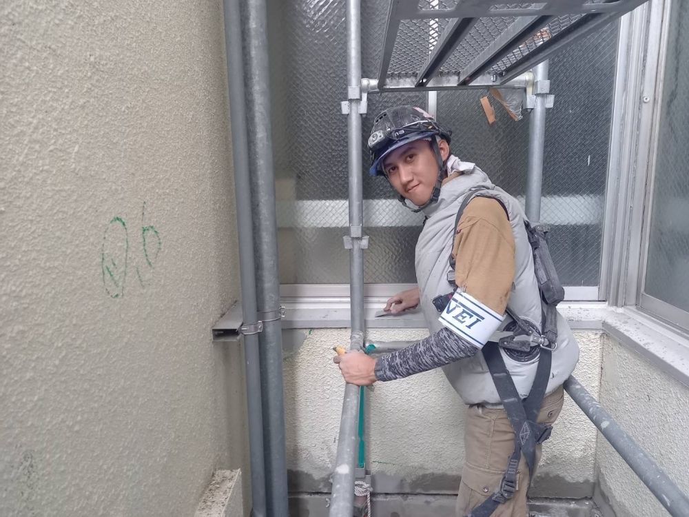 Trabalho de colarinho azul [trabalho de reparo da parede externa do condomínio] Os estrangeiros estão ativos! Consulta sobre moradia, transporte, etc. da empresa está OK