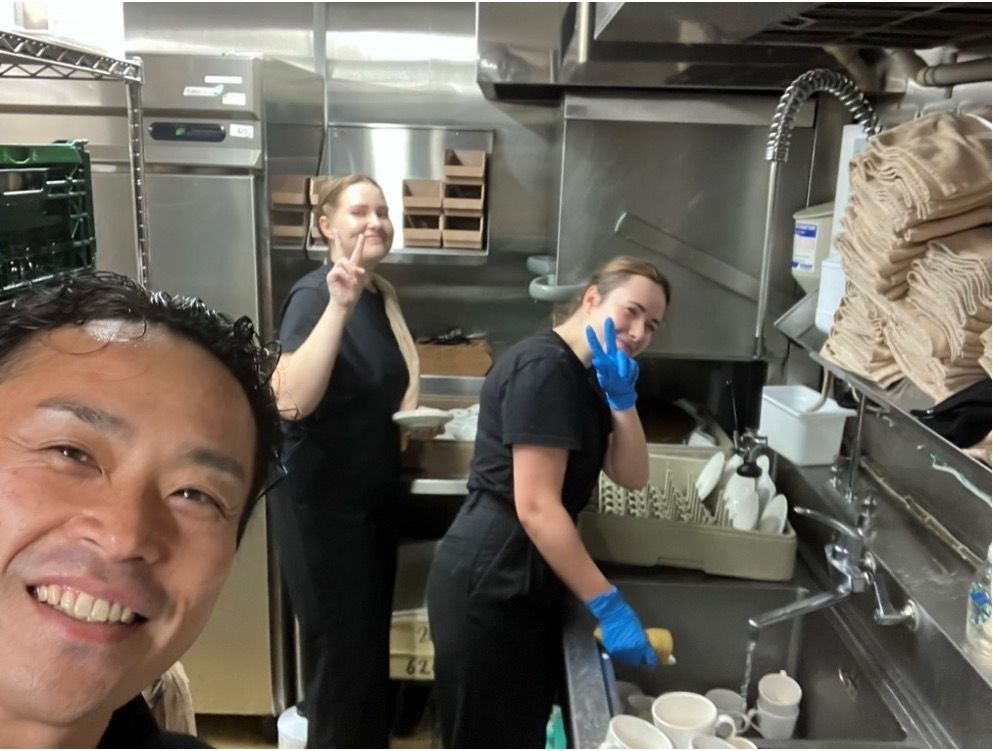 Equipe multinacional ativa ✨ Salário por hora de 1.350 ienes ~ “Hyatt Regency Yokohama/washroom”