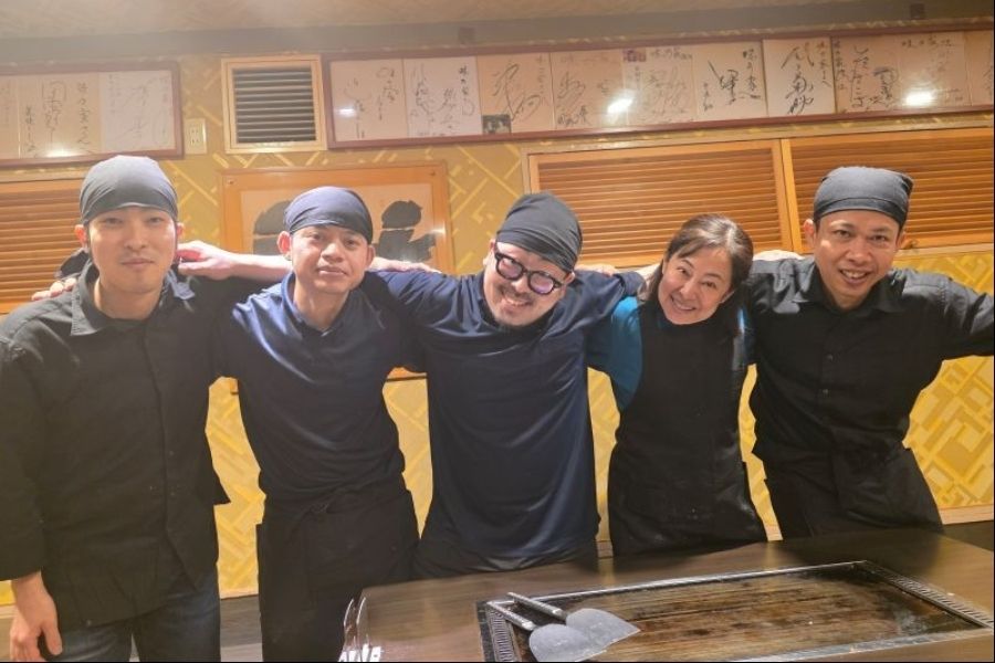 [Tuyển dụng việc làm bán thời gian] Rất phổ biến ở Namba, Osaka! Hãy làm việc tại Okonomiyaki