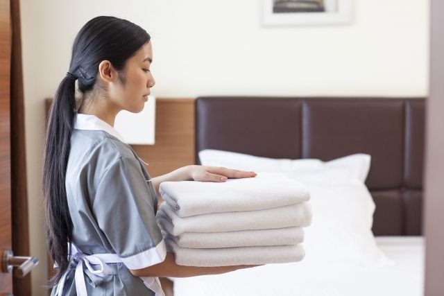 ビジネスホテルの客室清掃スタッフ／【グローバルな職場】外国人スタッフ活躍中！