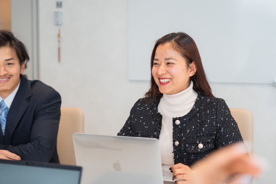 自国の言語を活かせる！外国人飲食店に向けた自社システムの法人営業