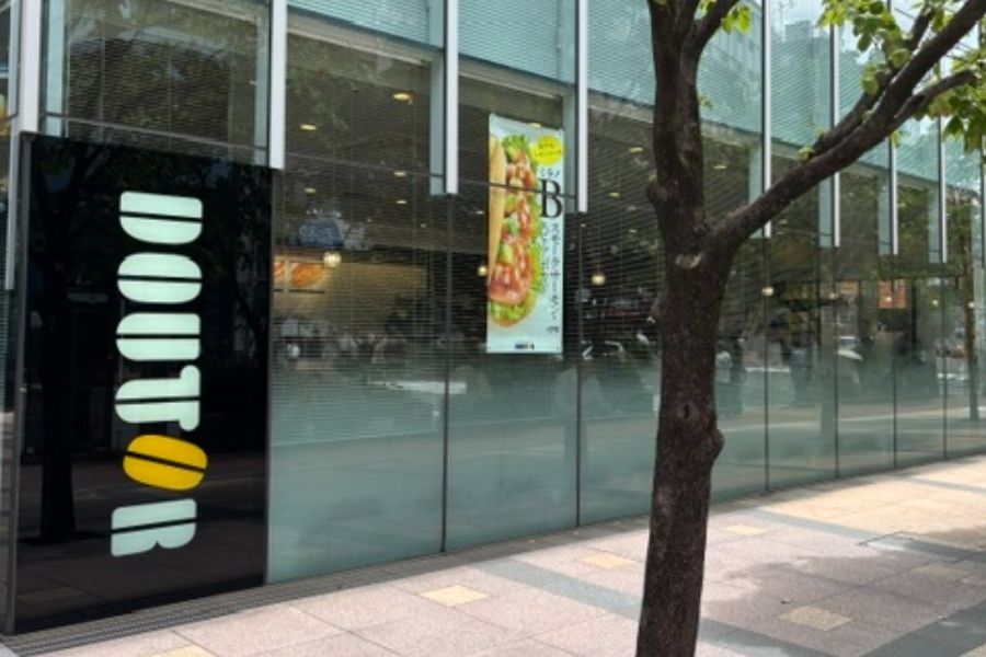Comece sem experiência [equipe popular de cafeteria] em tempo integral, bem-vindo à estação @Iidabashi, 3 minutos