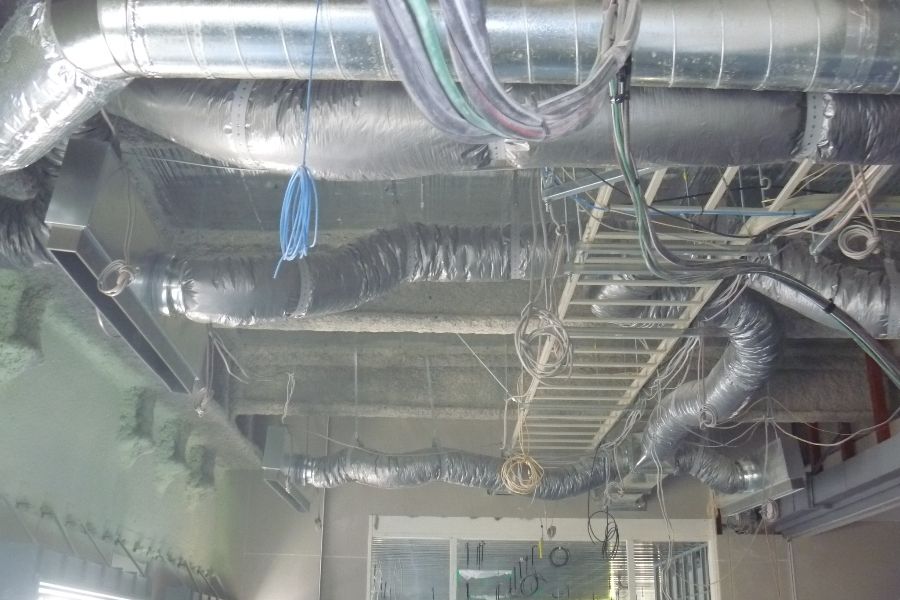 [Equipment construction] Housing allowance available/lunch allowance available/travel allowance available/can work stably for a long time