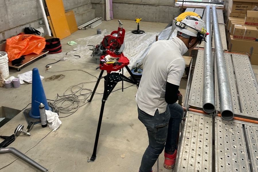 Inexperiente OK [equipe de remodelação de encanamento] Consulta ativa/de dormitório na Indonésia OK