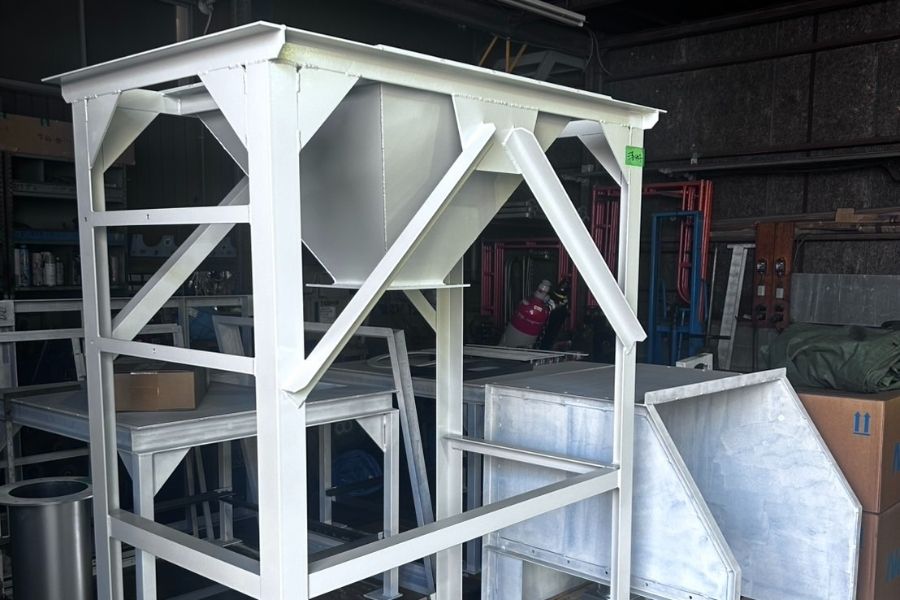 Mức lương cao hàng tháng: 260,000 yên ~ [thợ sửa ống nước, nhân viên lắp đặt thiết bị cơ khí] chưa có kinh nghiệm