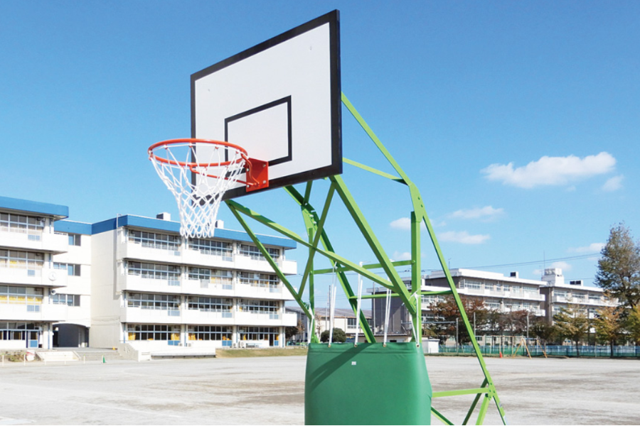 [制作足球进球和篮球进球的工作] 外国人很活跃/有奖金