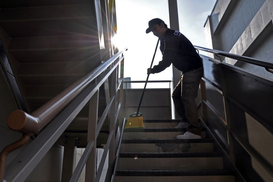 京都・日本で人生を変えたい方必見！清掃業のプロを目指しFCオーナーになりませんか