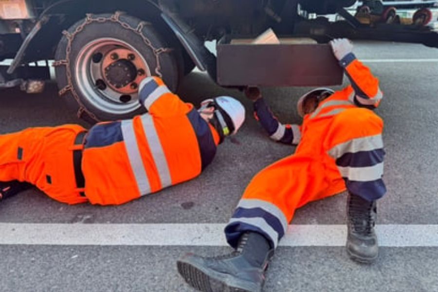 [道路服务] 每年两次奖金/可能有高收入/全面培训可以成长