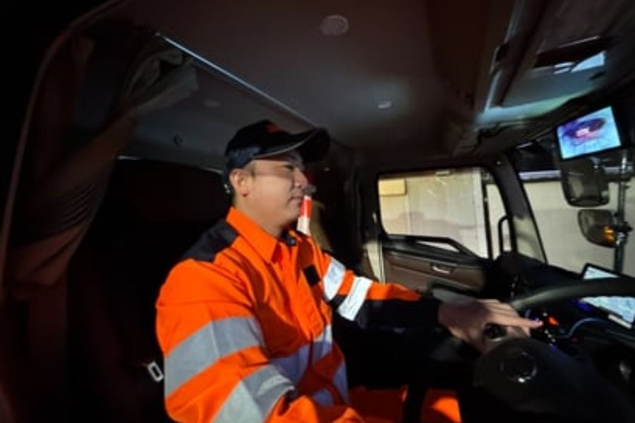 [道路服务] 每年两次奖金/可能有高收入/全面培训可以成长