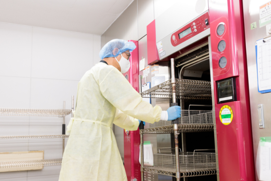 運転免許があればOK！【工場内での作業および配送業務】医療現場を陰で支える仕事