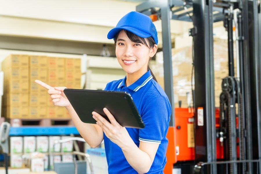 [加入公司可获得3万日元的祝贺金！]最高时薪为1,532日元！横滨/第二天可以尽快租用/外国人很多！