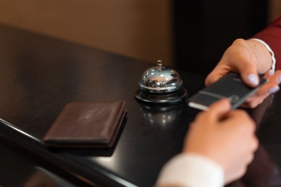 ホテルでの接客