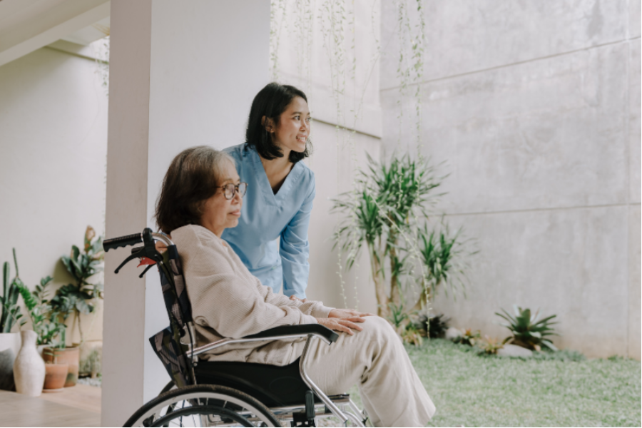 【大阪・介護】正社員/ブランクありOK！賞与あり！交通費支給あり！