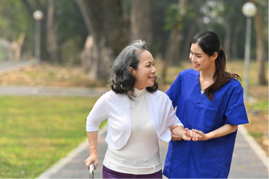 [Osaka/Nursing] There is a support system for acquiring qualifications. We support your ambition to “improve your skills”!