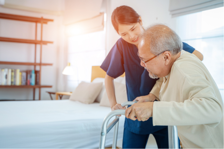 育儿妈妈报名/活跃的家庭主妇/不上夜班 [日间服务/护理人员工作机会]