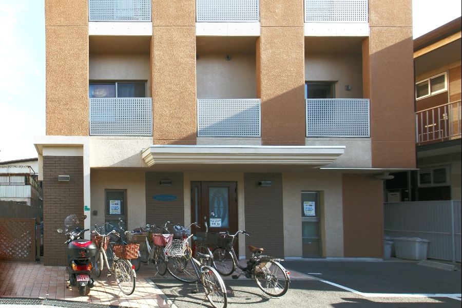 초임 직원 교육 자격을 활용할 수 있는 아르바이트 [노인 서비스 주택 간호 직원]