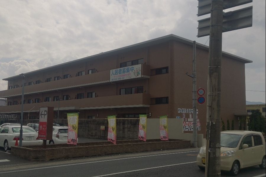 [Điều dưỡng tại cơ sở] Công việc bán thời gian “Cherry One Yamatotakada”, nơi bạn có thể tận dụng bằng cấp đào tạo nhân viên lần đầu