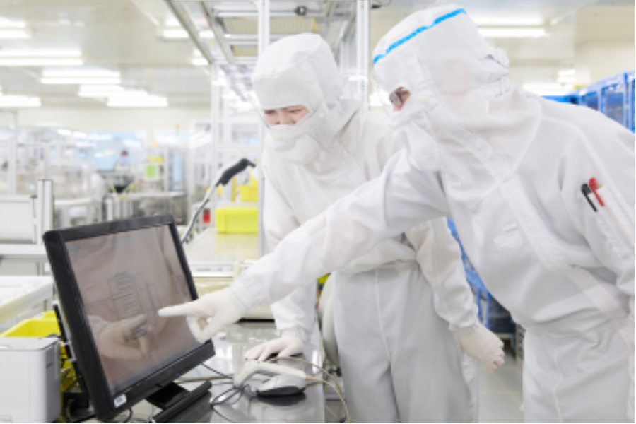 Fabricação de semicondutores/operador de máquina/inspeção em um local de trabalho limpo | 10 minutos de ônibus da estação Kozoji na província de Aichi