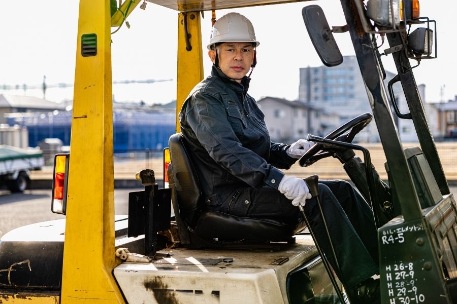 재활용 수지 팔레트 제조 공장 지게차 작업 | 영주권자/영주권자/배우자