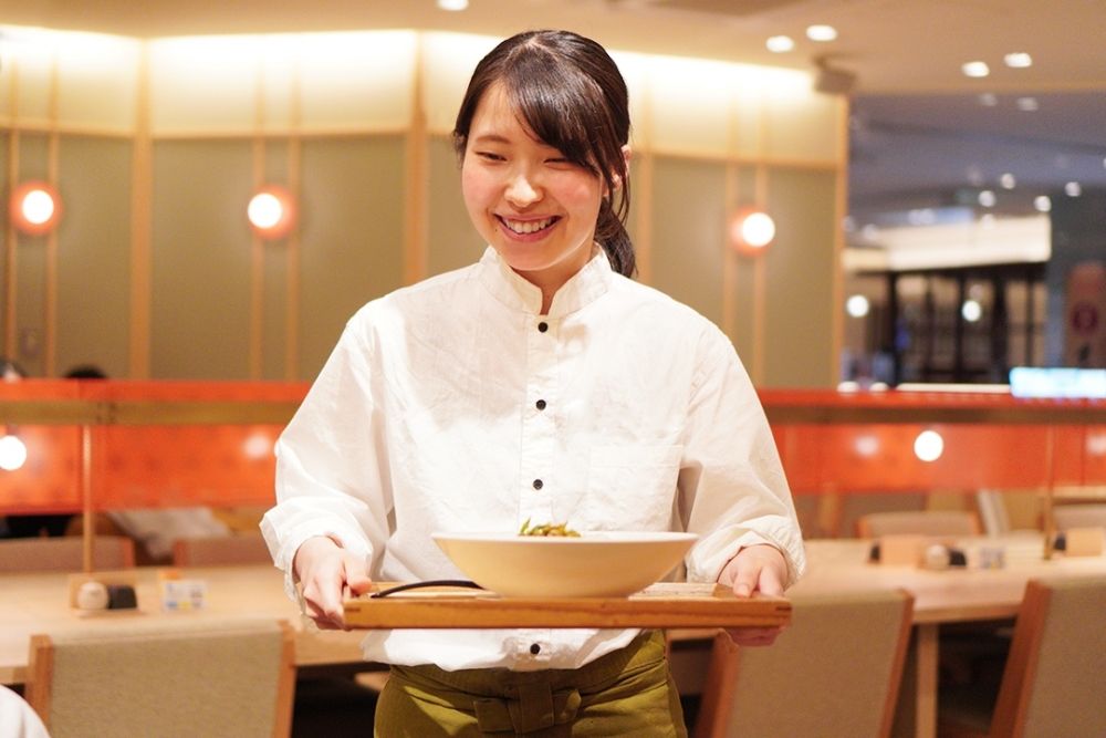 【未経験者OK】銀座駅すぐ！まかない無料！パスタがおいしいカフェのスタッフ