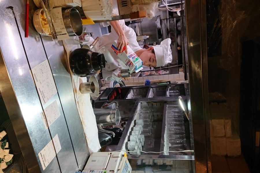 [Specific Skills 1 2, Others] Kitchen Staff Full-time Employee ☆ Close to the station! Makai free