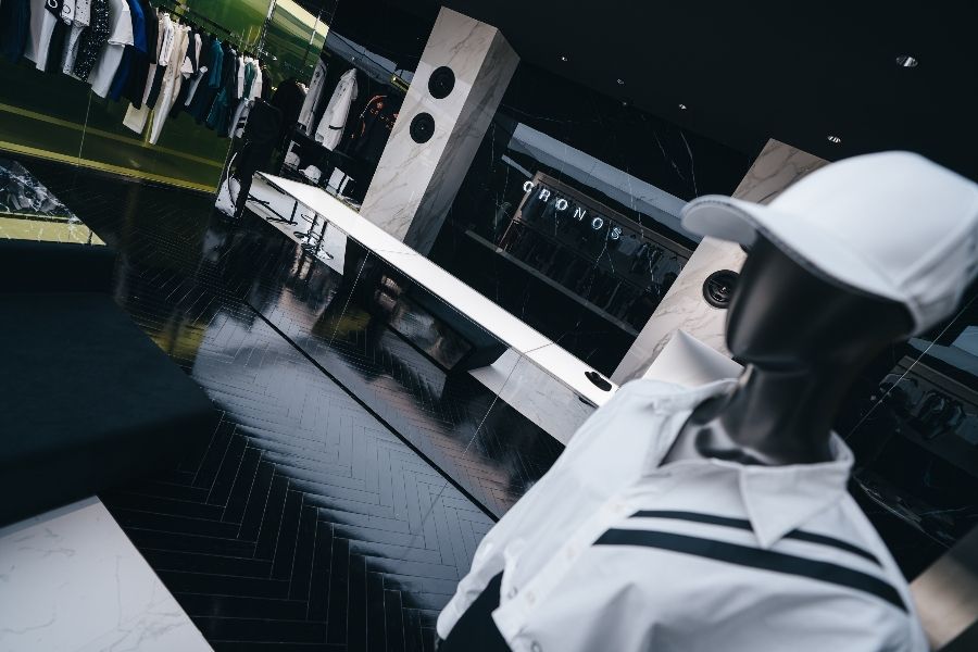 东京/表参道 [CRONOS] 健身服装销售人员/员工可享受折扣